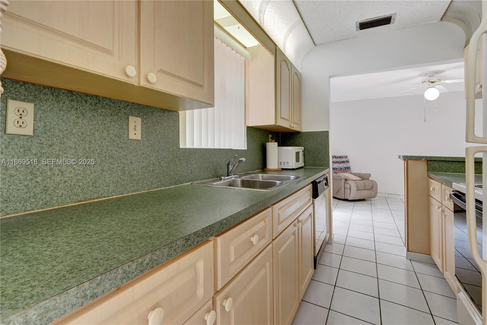 8133 SW 152nd Court, Miami, FL 33193 photo 14