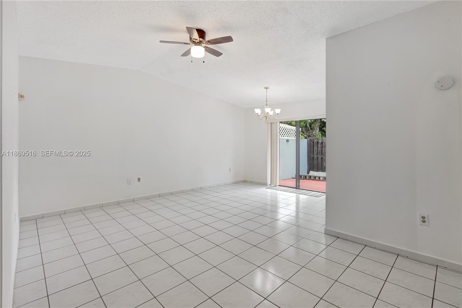 8133 SW 152nd Court, Miami, FL 33193 photo 7