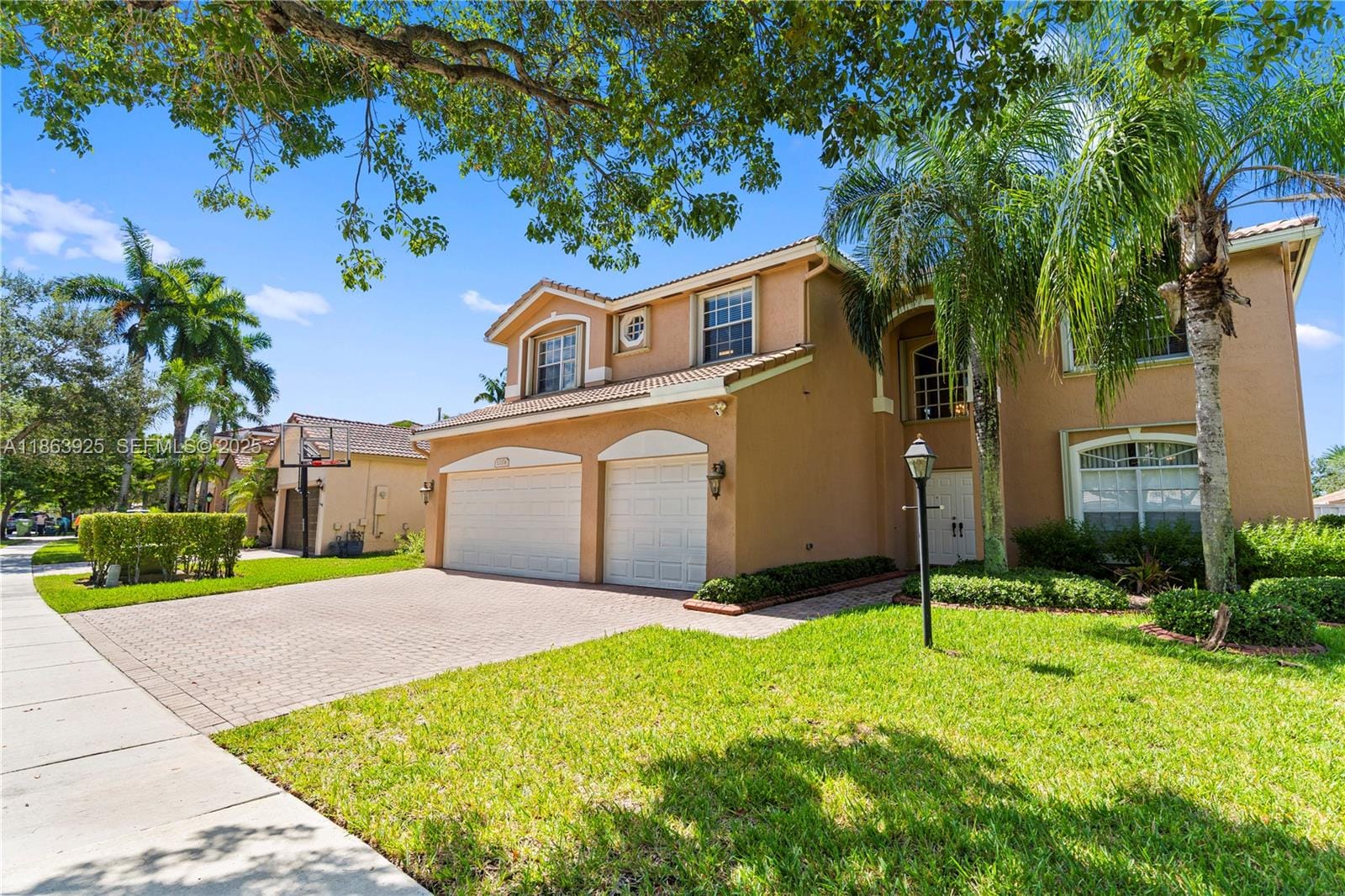13374 NW 13th Street, Pembroke Pines, FL 33028