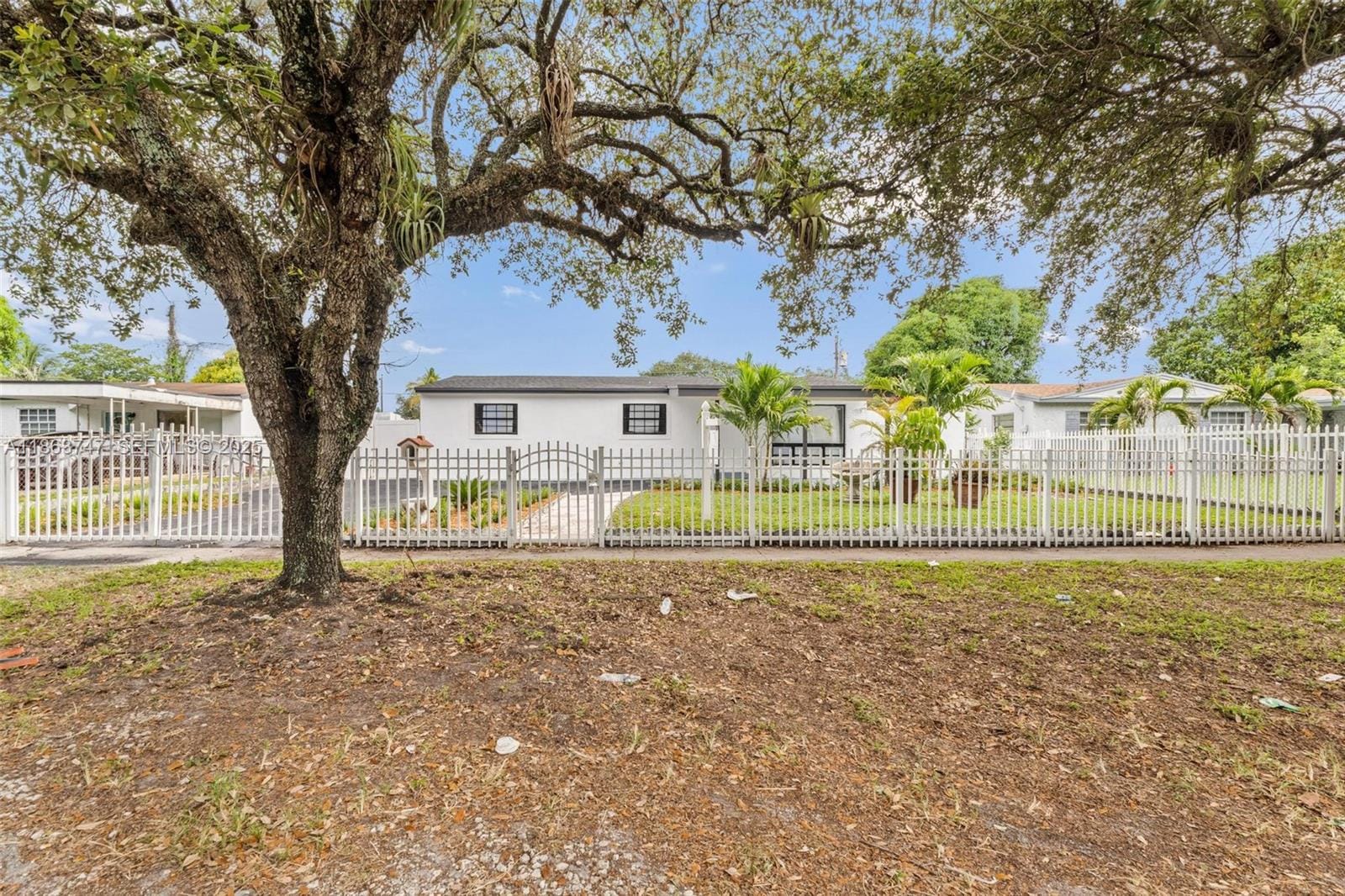 620 N 64th Avenue, Hollywood, FL 33024