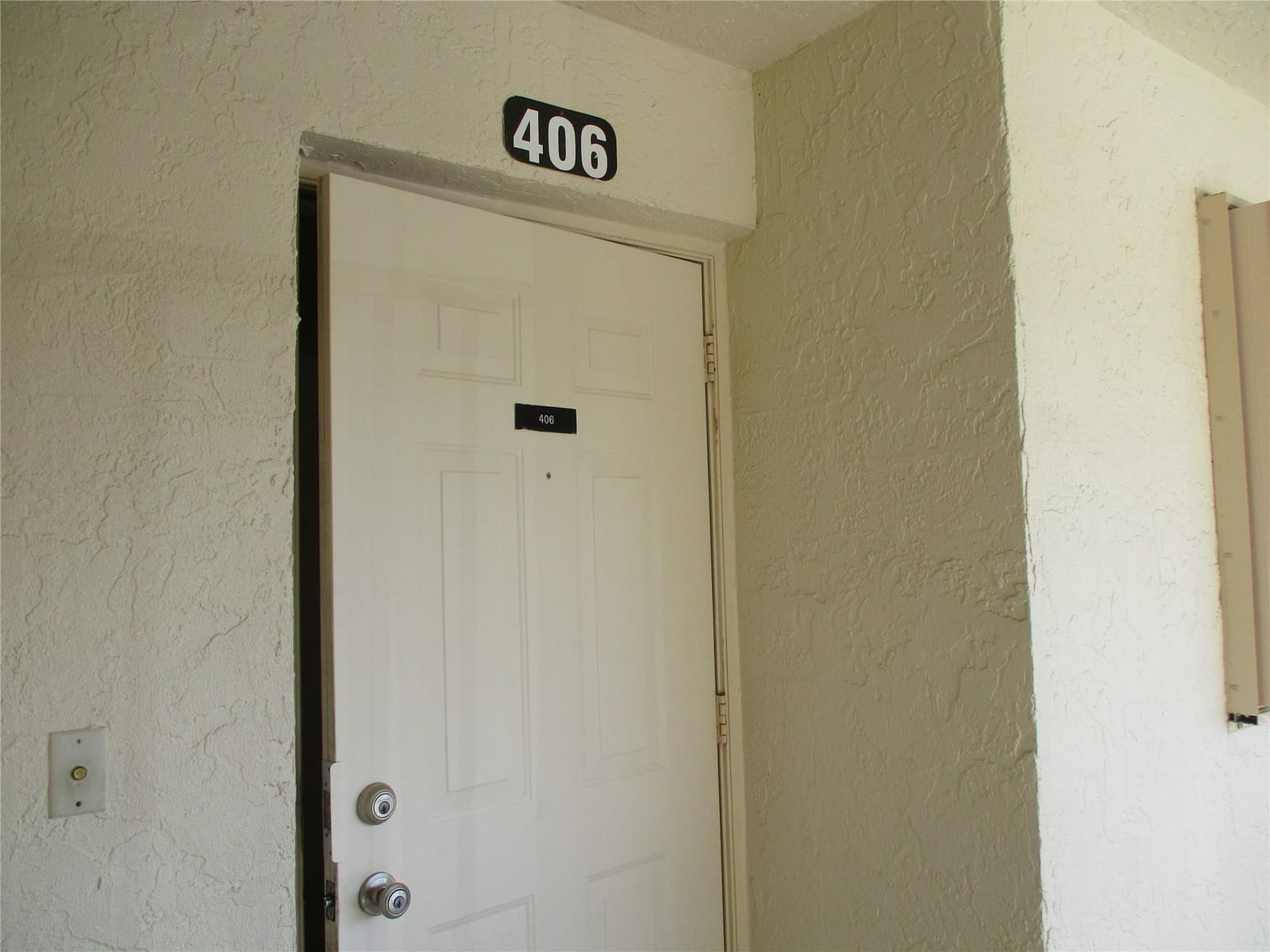 23442 SW 57th Avenue 406 — photo 8