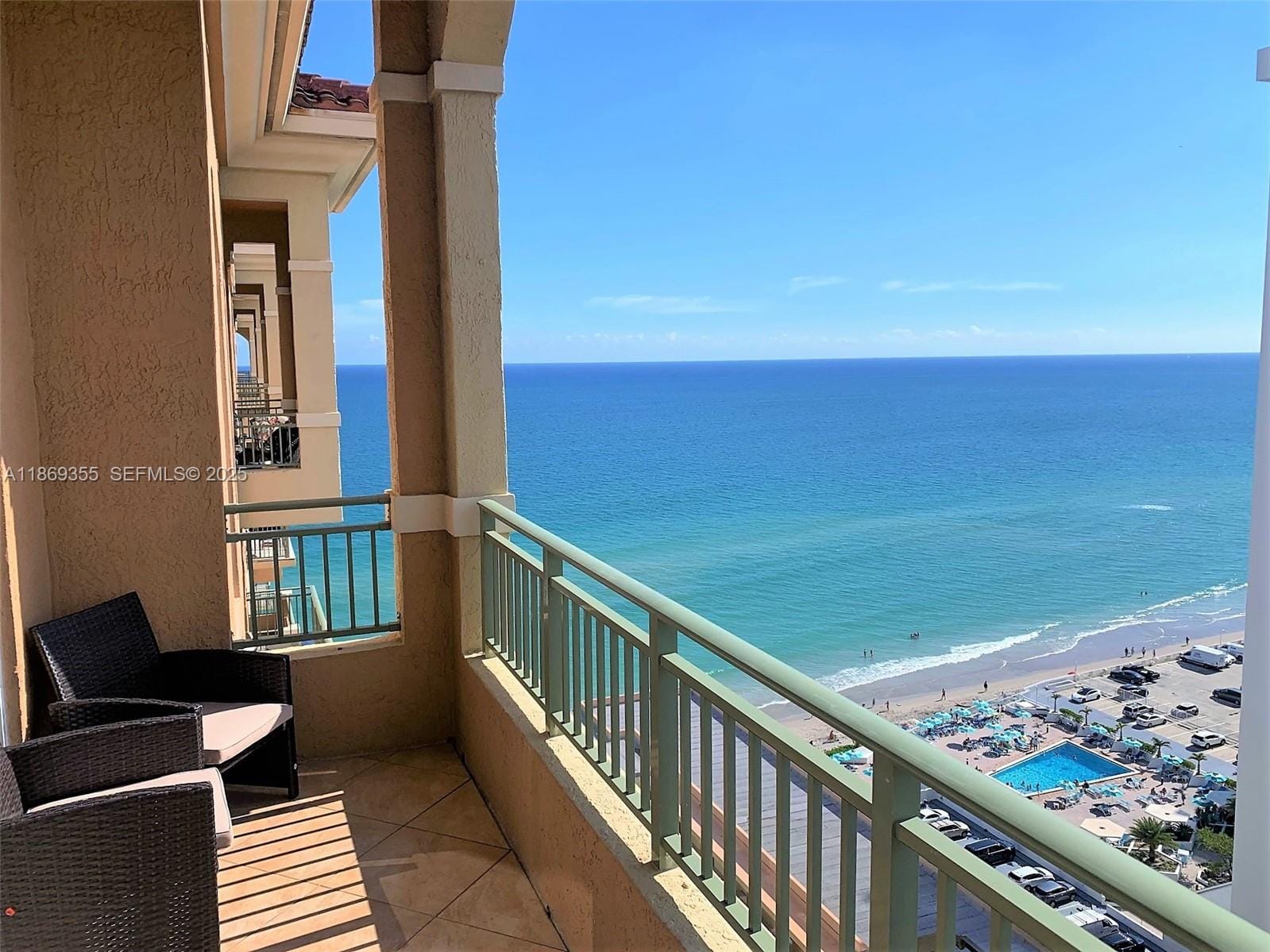 2080 S Ocean Drive PH3, Hallandale Beach, FL 33009 photo 2