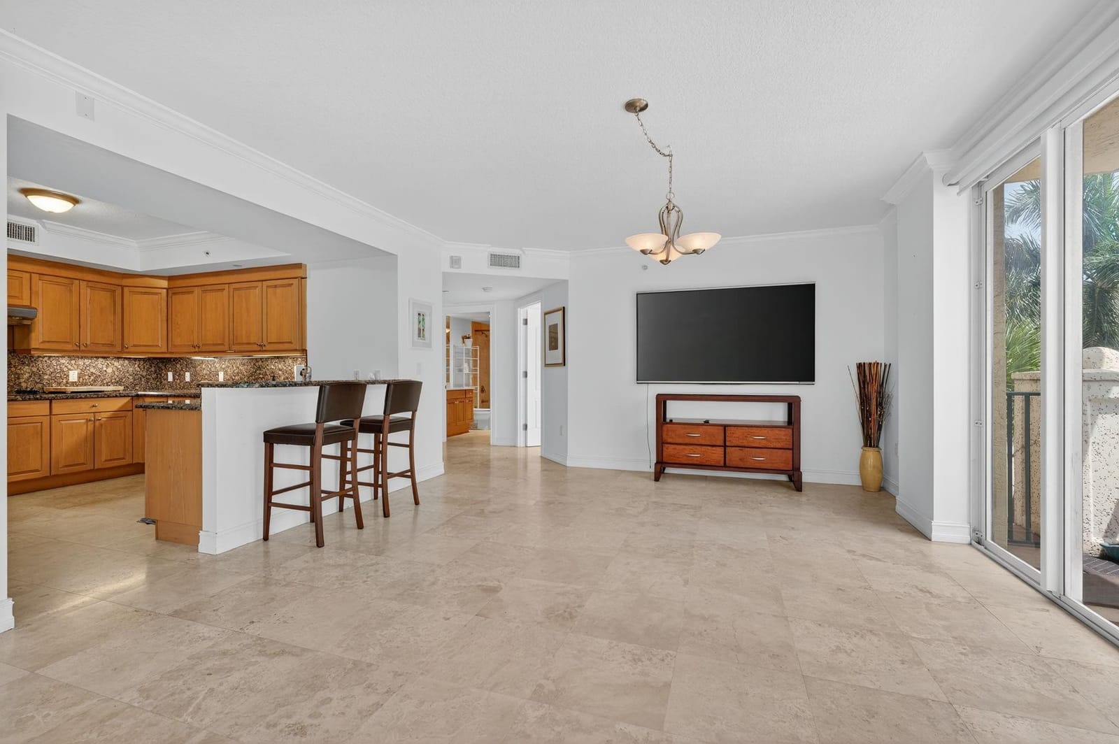 9 NE 20th Avenue 302 — photo 9