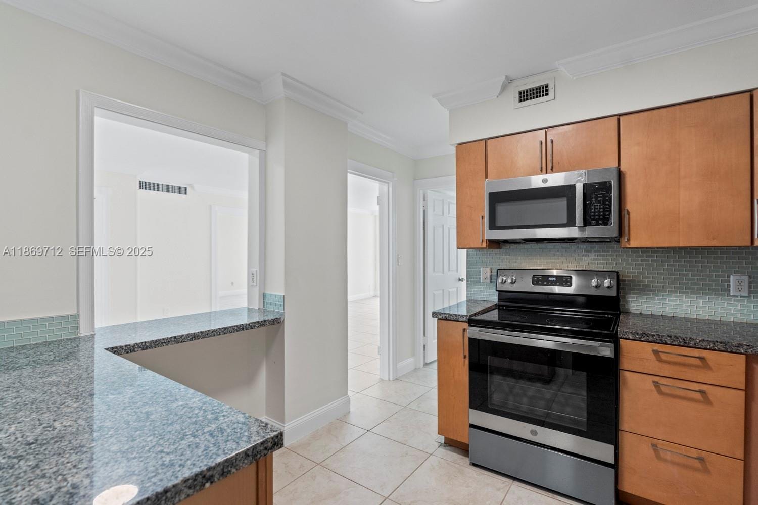 5161 Collins Avenue 701, Miami Beach, FL 33140 photo 11