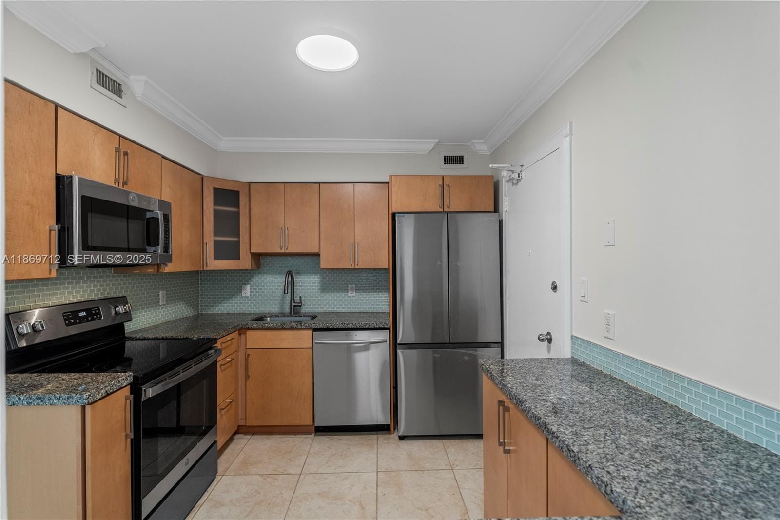 5161 Collins Avenue 701, Miami Beach, FL 33140 photo 13