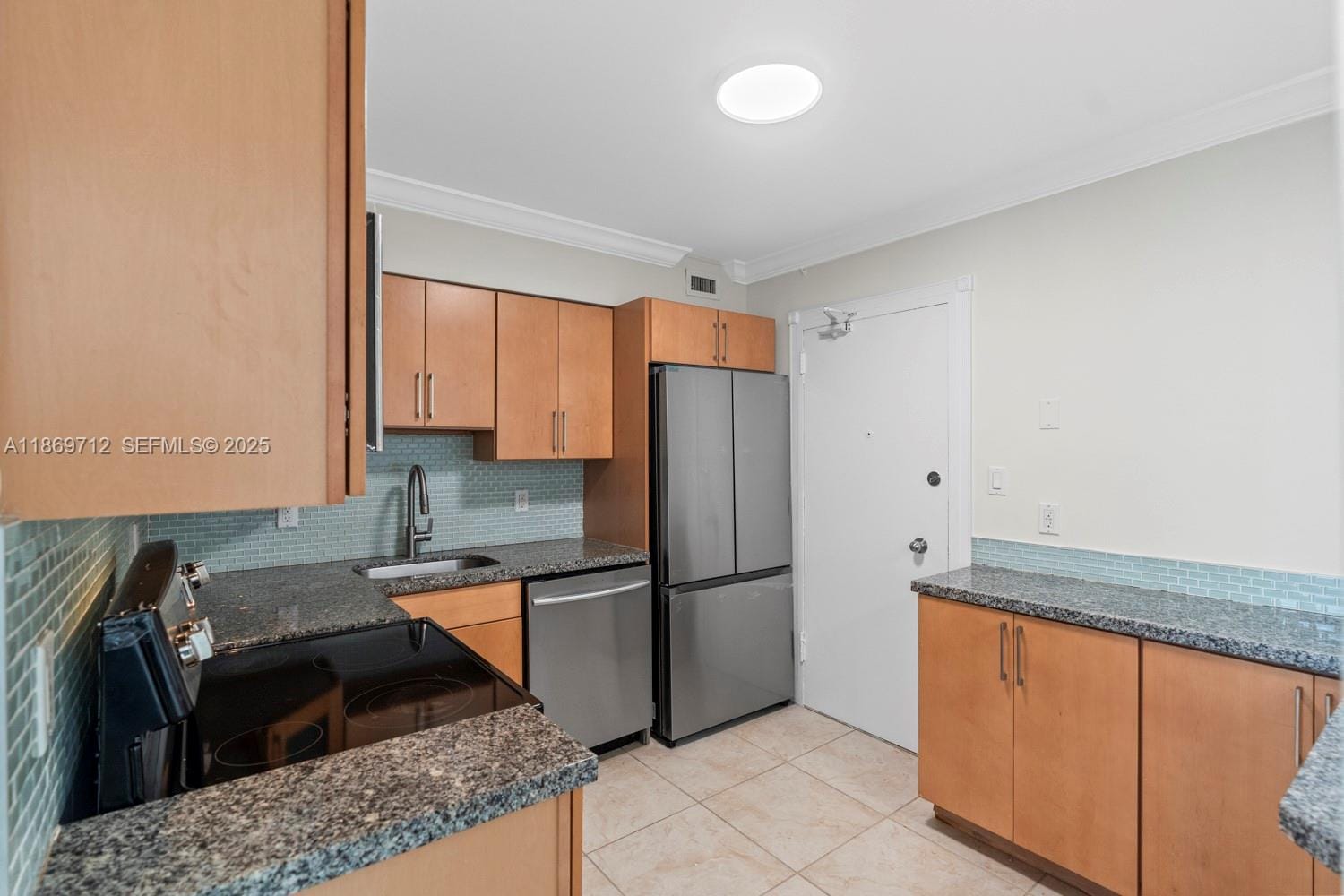 5161 Collins Avenue 701, Miami Beach, FL 33140 photo 10