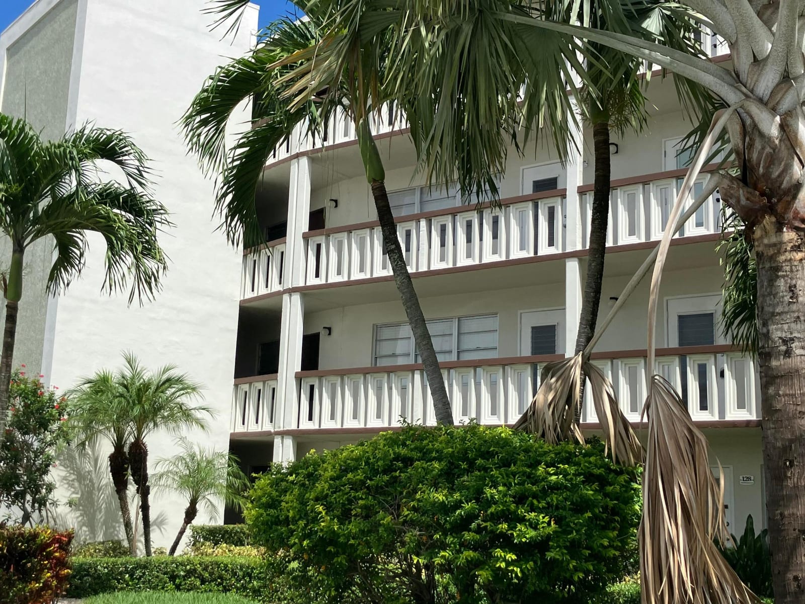 130 Southampton B, West Palm Beach, FL 33417 photo 22