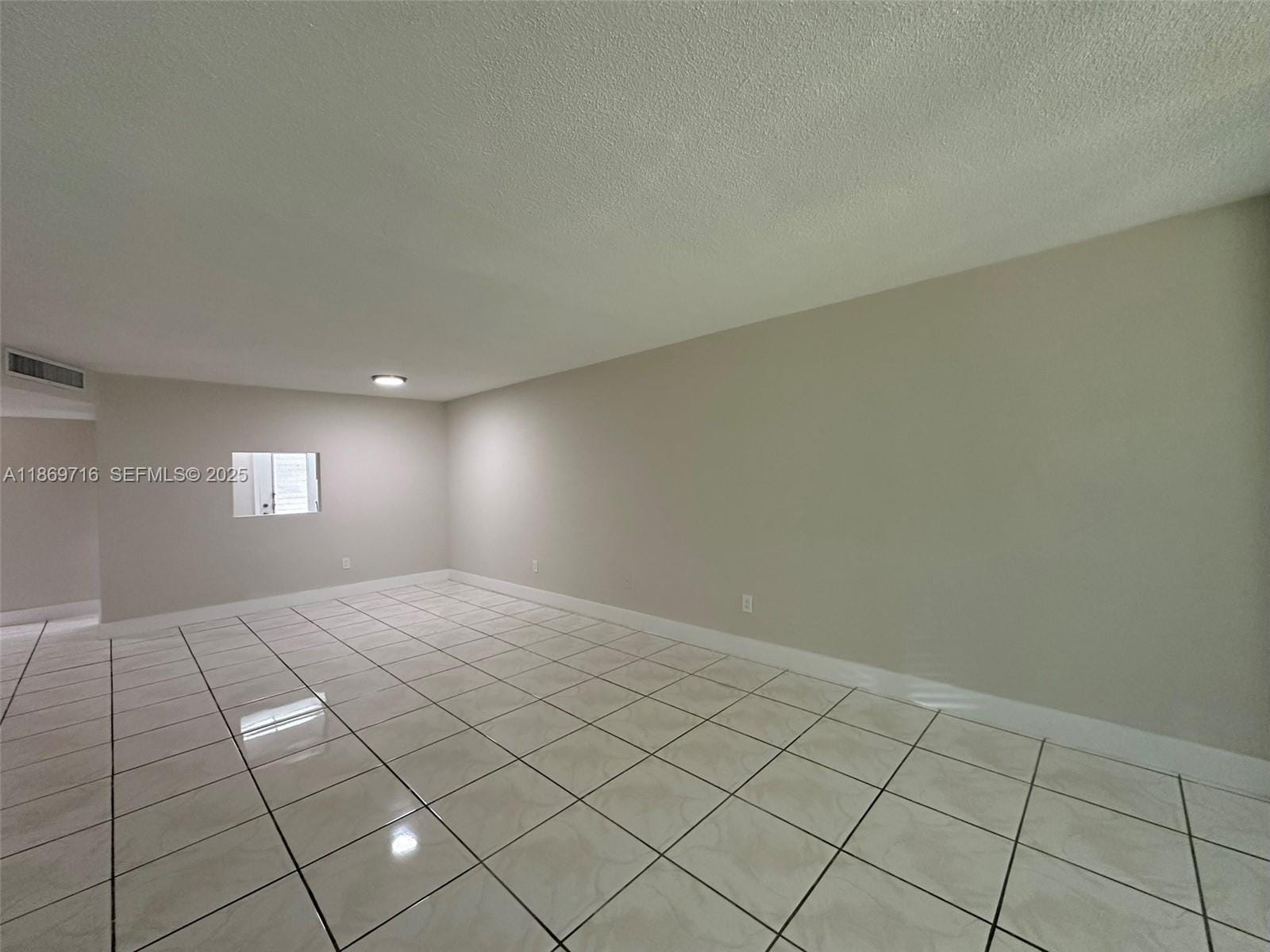 1501 NE 191st Street C108 — photo 3