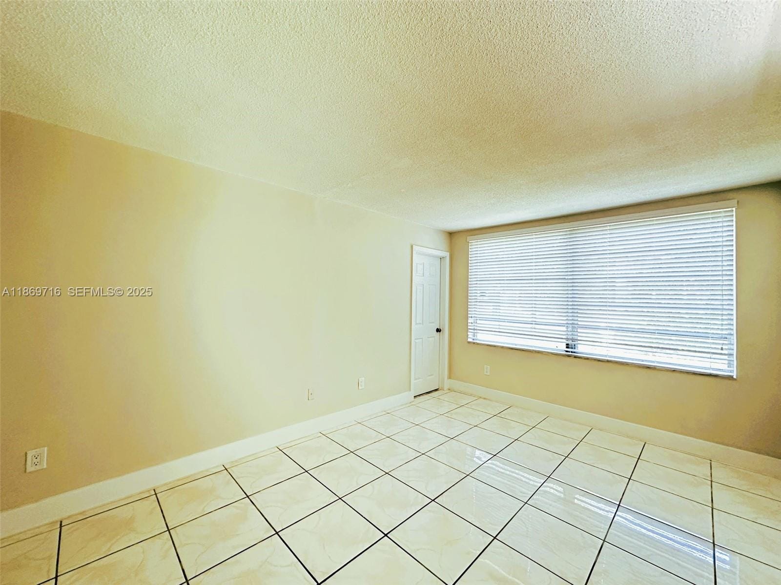 1501 NE 191st Street C108 — photo 10