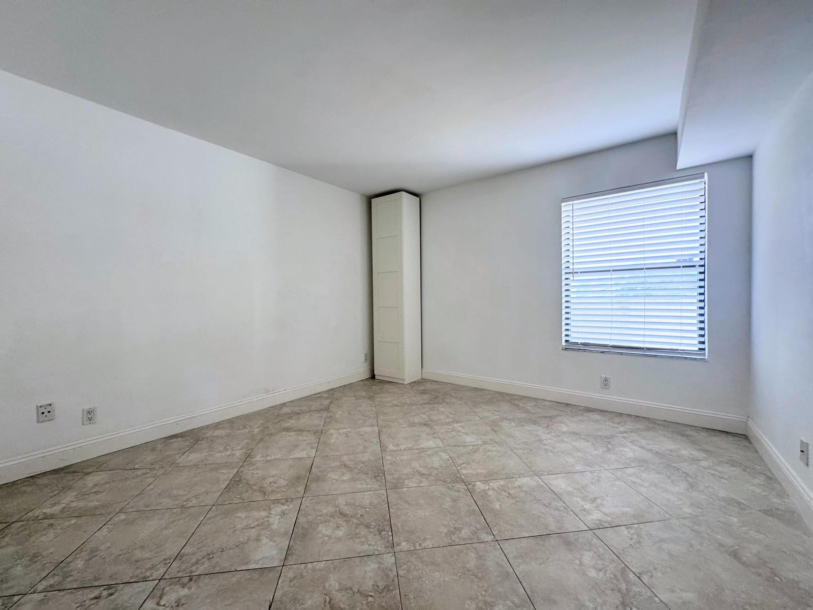 5701 Camino Del Sol 403, Boca Raton, FL 33433 photo 14