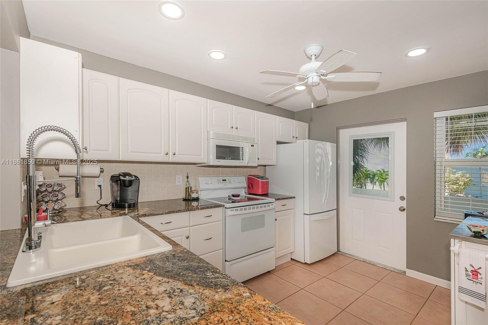 400 NE 14th Avenue 214 — photo 12