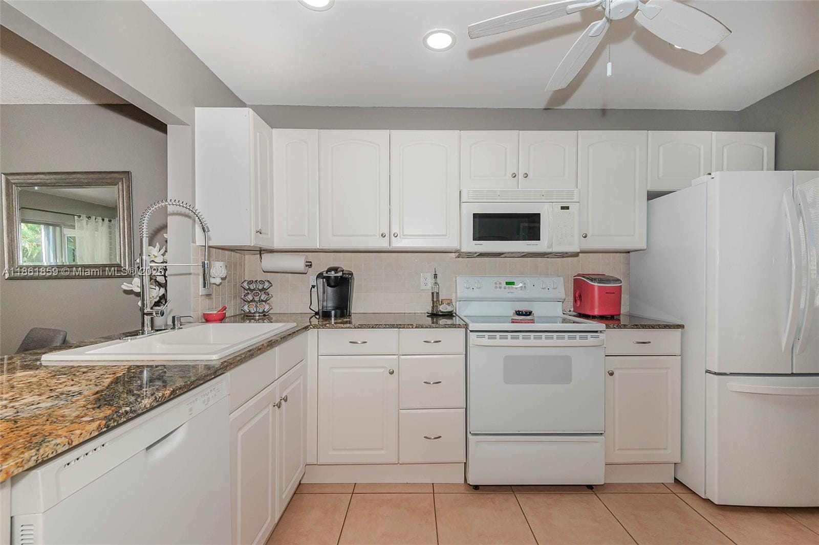 400 NE 14th Avenue 214 — photo 8