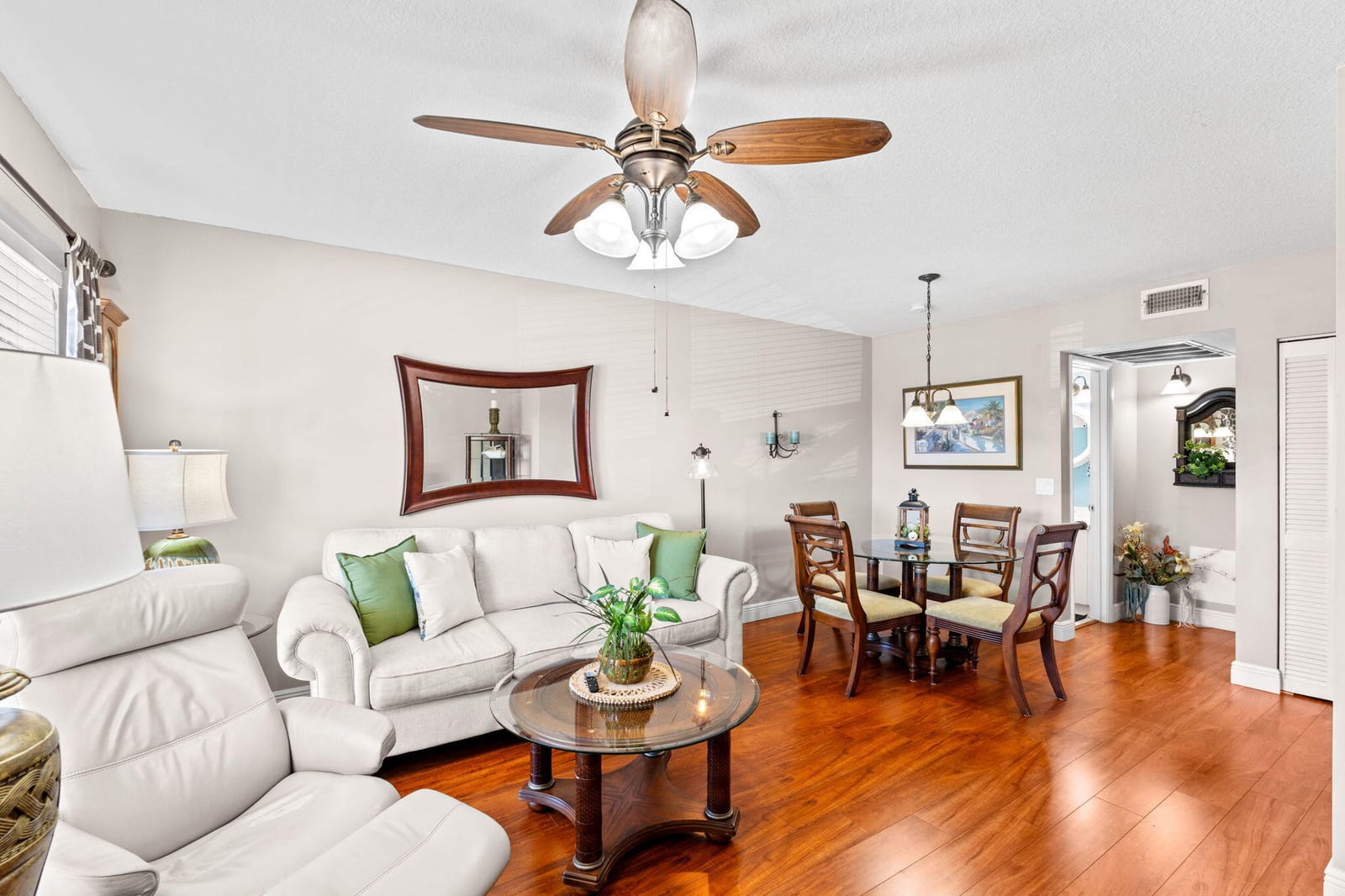 309 Circle 202 Drive S 202, Boynton Beach, FL 33435