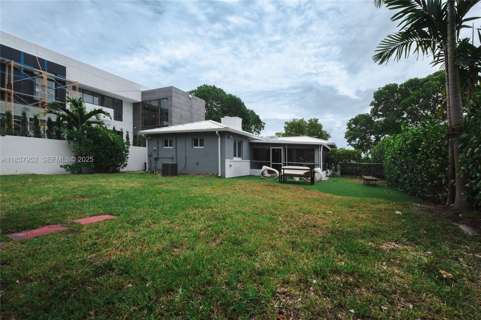 2354 Alton Road, Miami Beach, FL 33140 photo 22