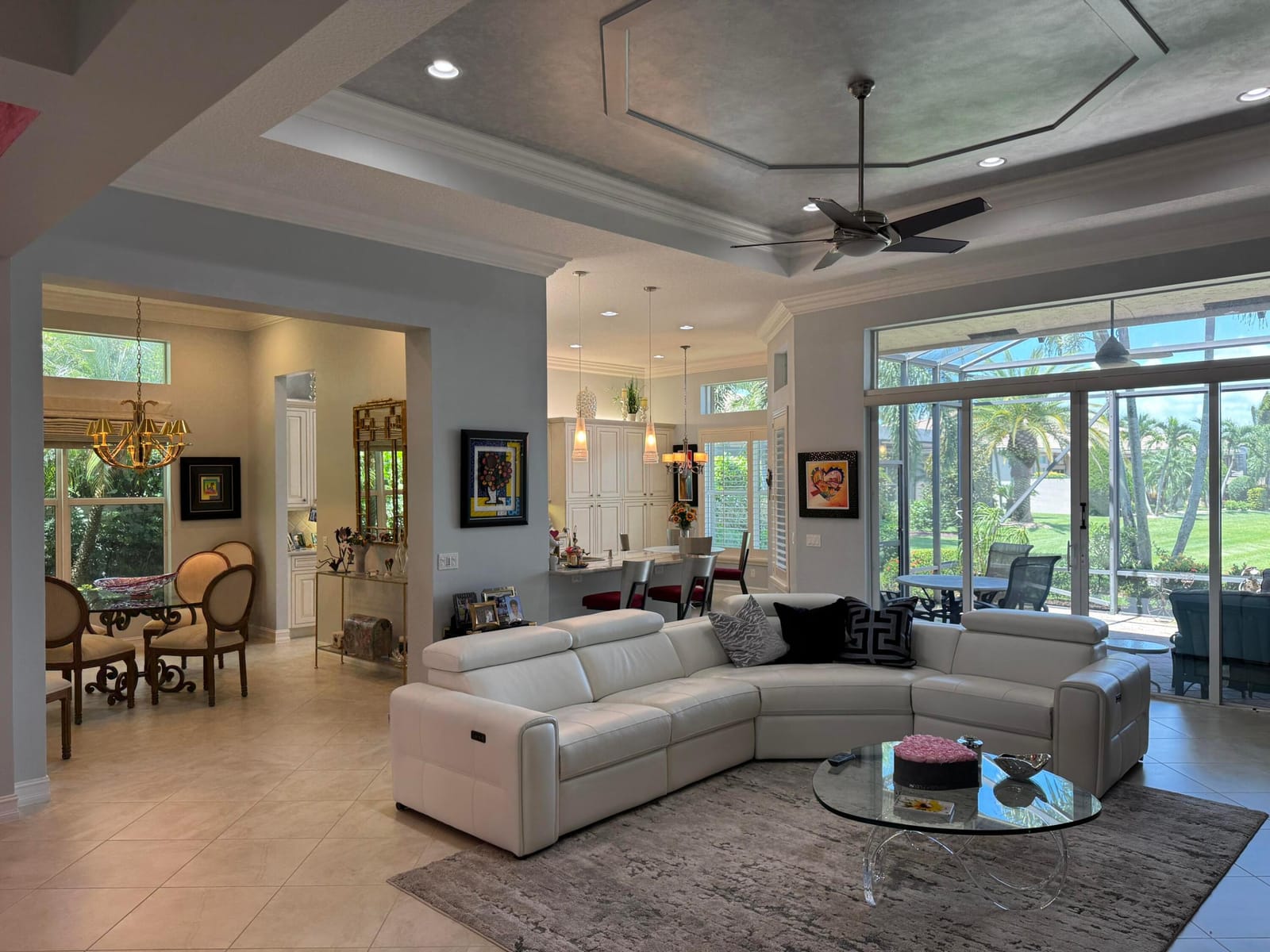 9097 Clayton Mnr Manor — photo 4