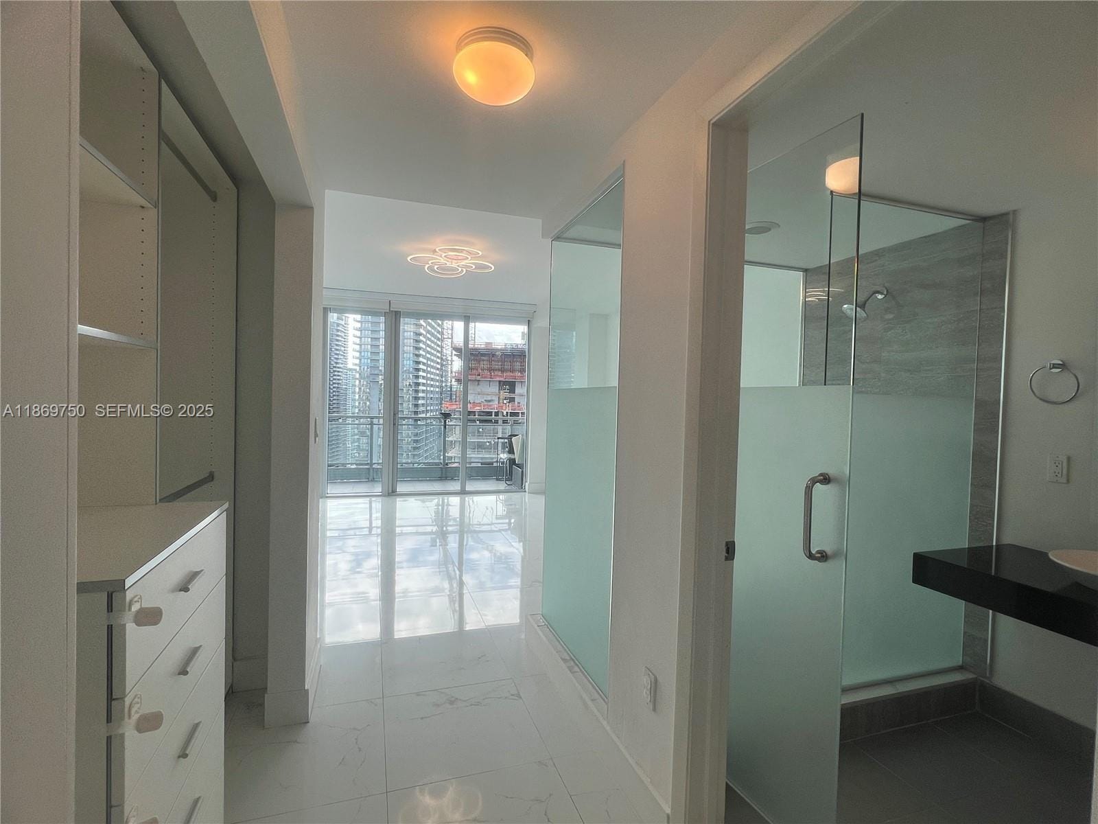 92 SW 3rd Street 3803, Miami, FL 33130 photo 17