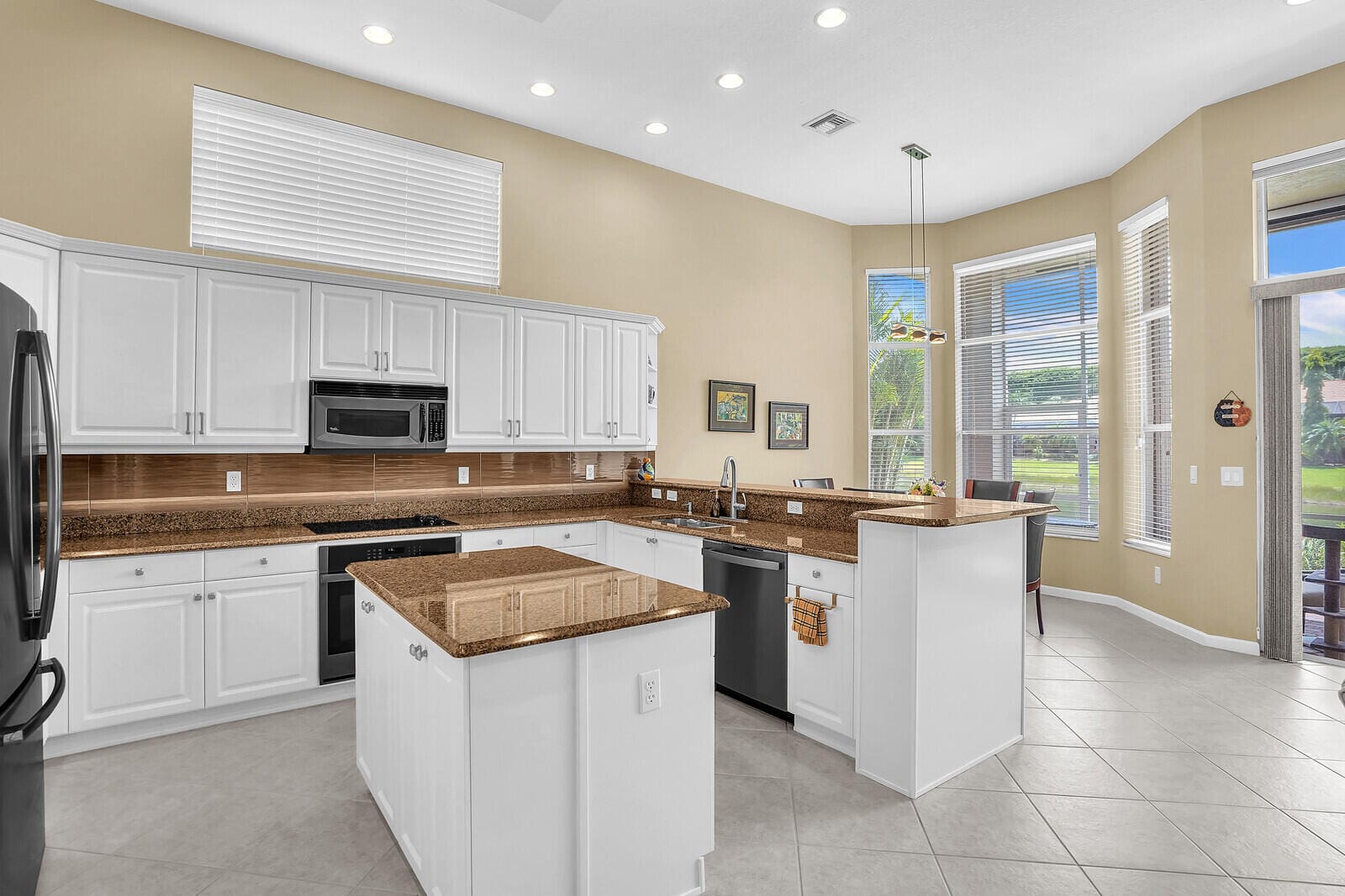 9230 Via Classico E, Wellington, FL 33411 photo 16