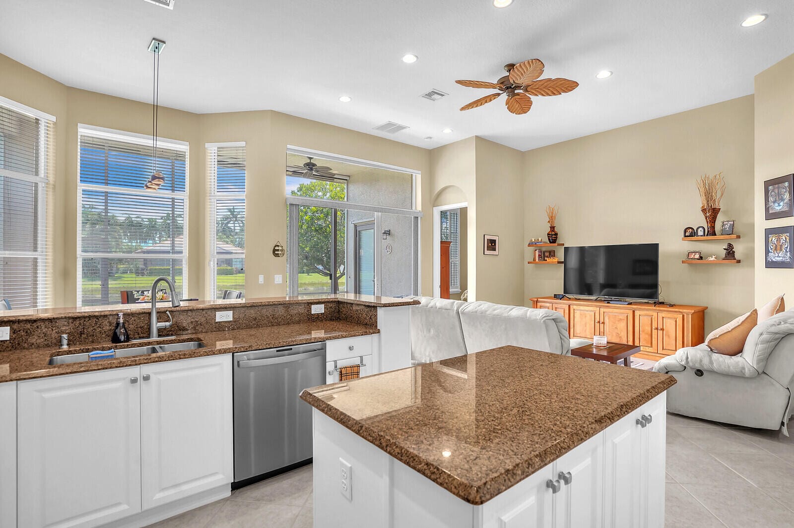 9230 Via Classico E, Wellington, FL 33411 photo 17