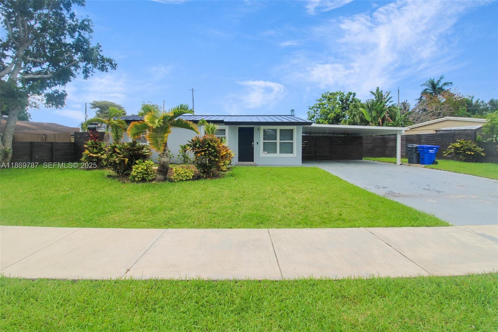 5936 N Farragut Drive, Hollywood, FL 33021