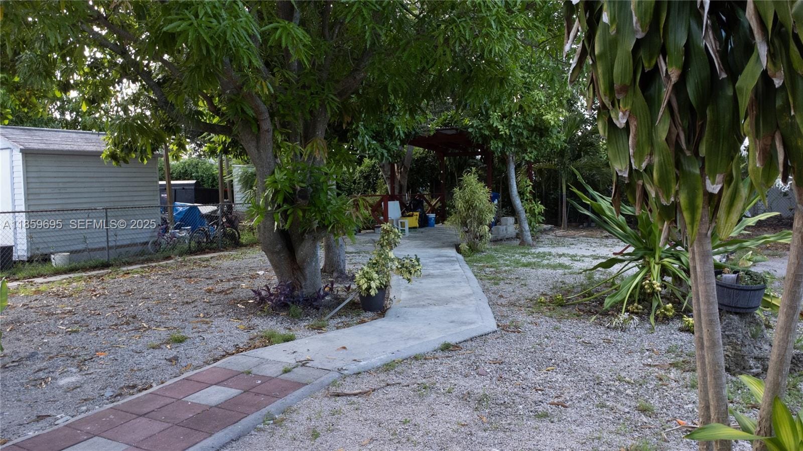 2429 NW 86th Street, Miami, FL 33147 photo 25