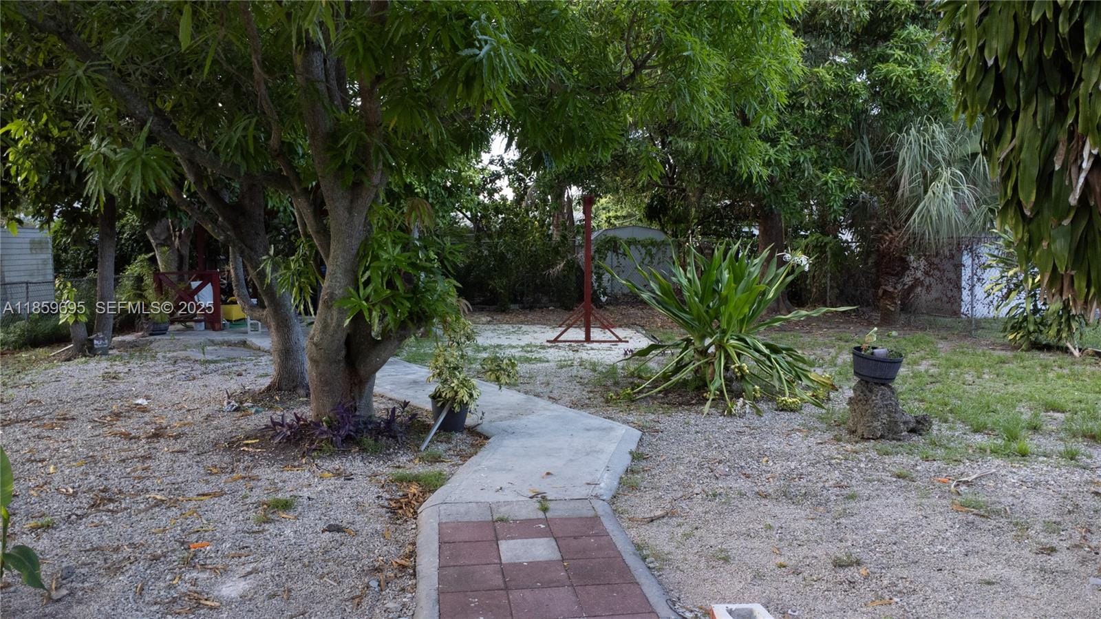 2429 NW 86th Street, Miami, FL 33147 photo 27