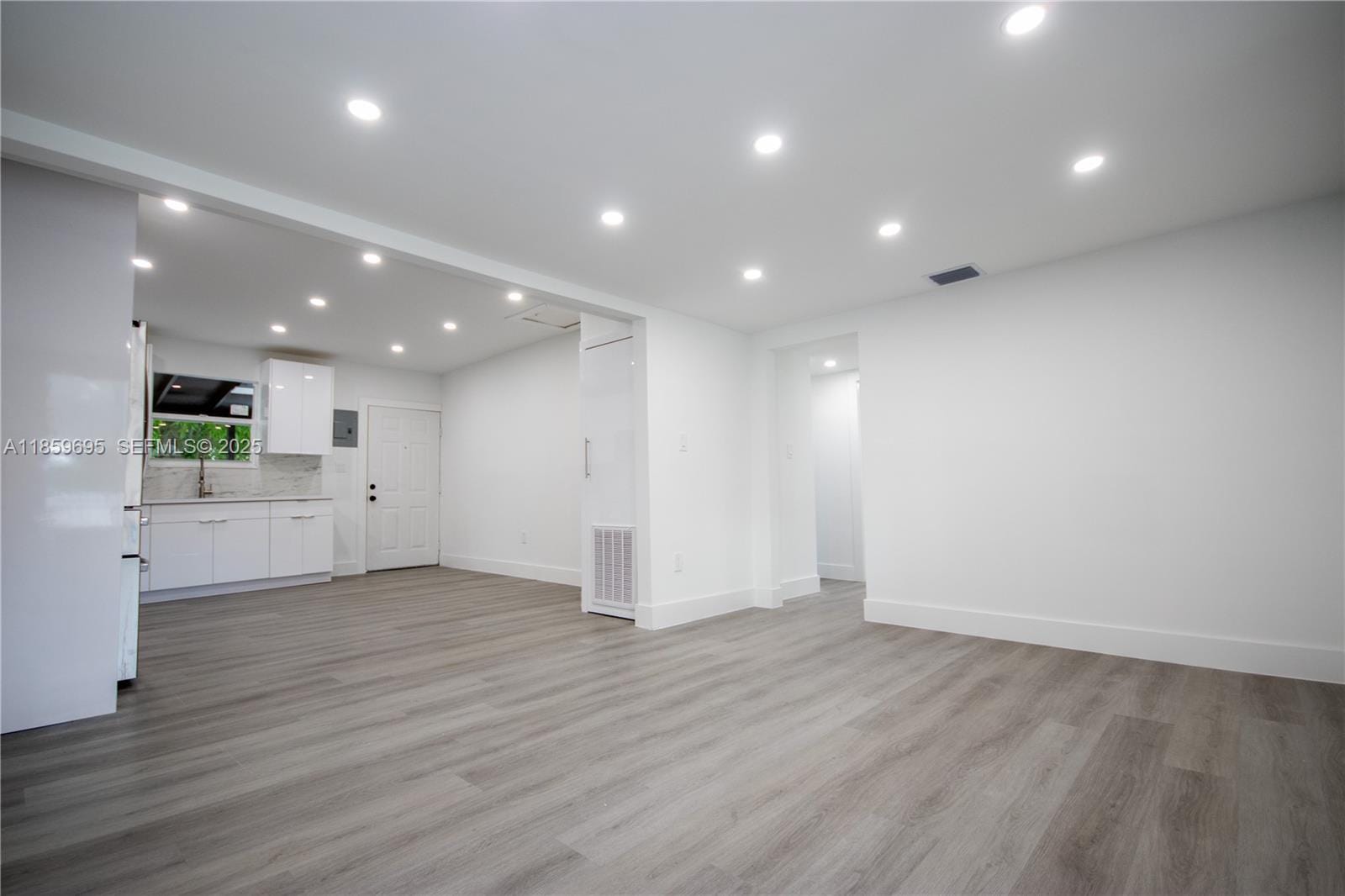 2429 NW 86th Street, Miami, FL 33147 photo 7