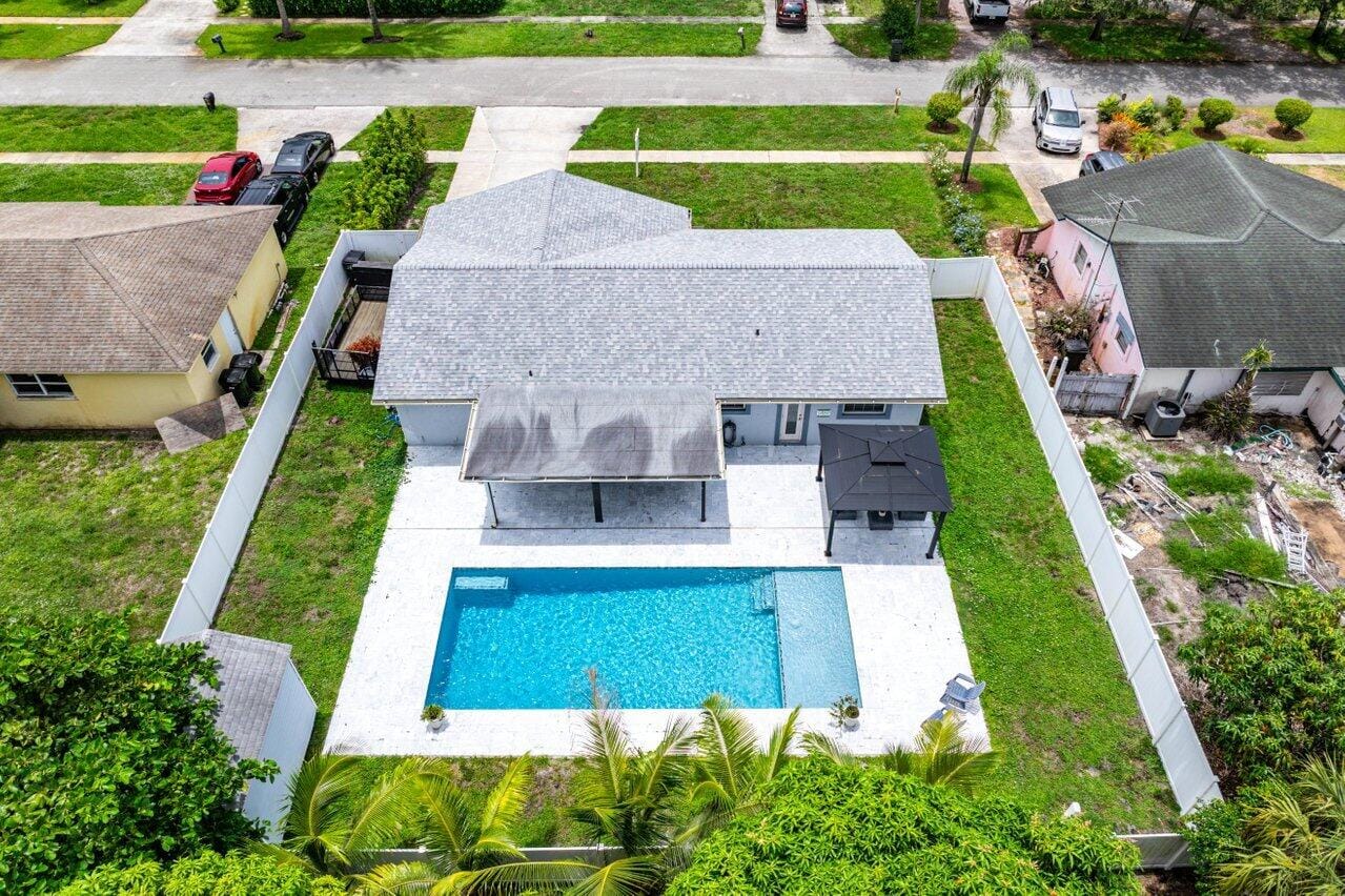 2985 Angler Drive, Delray Beach, FL 33445