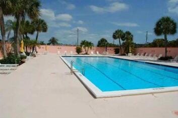 1181 Carlton Court 202, Fort Pierce, FL 34949 photo 21