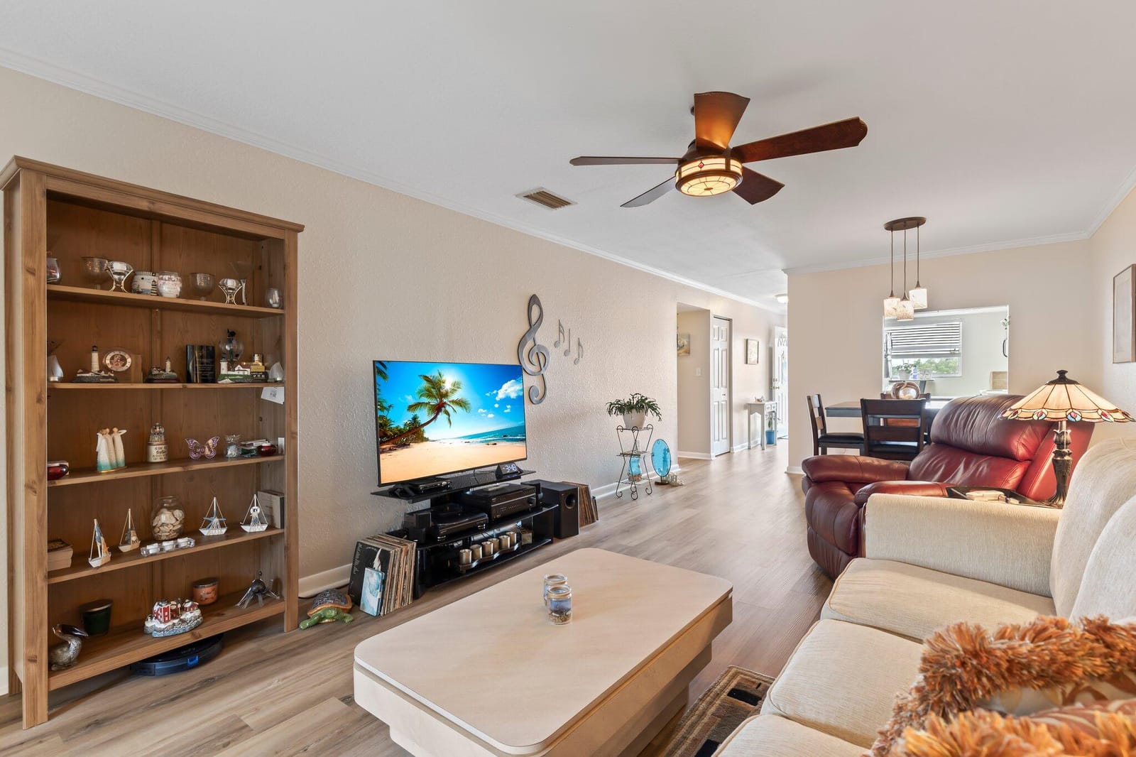 1181 Carlton Court 202 — photo 4