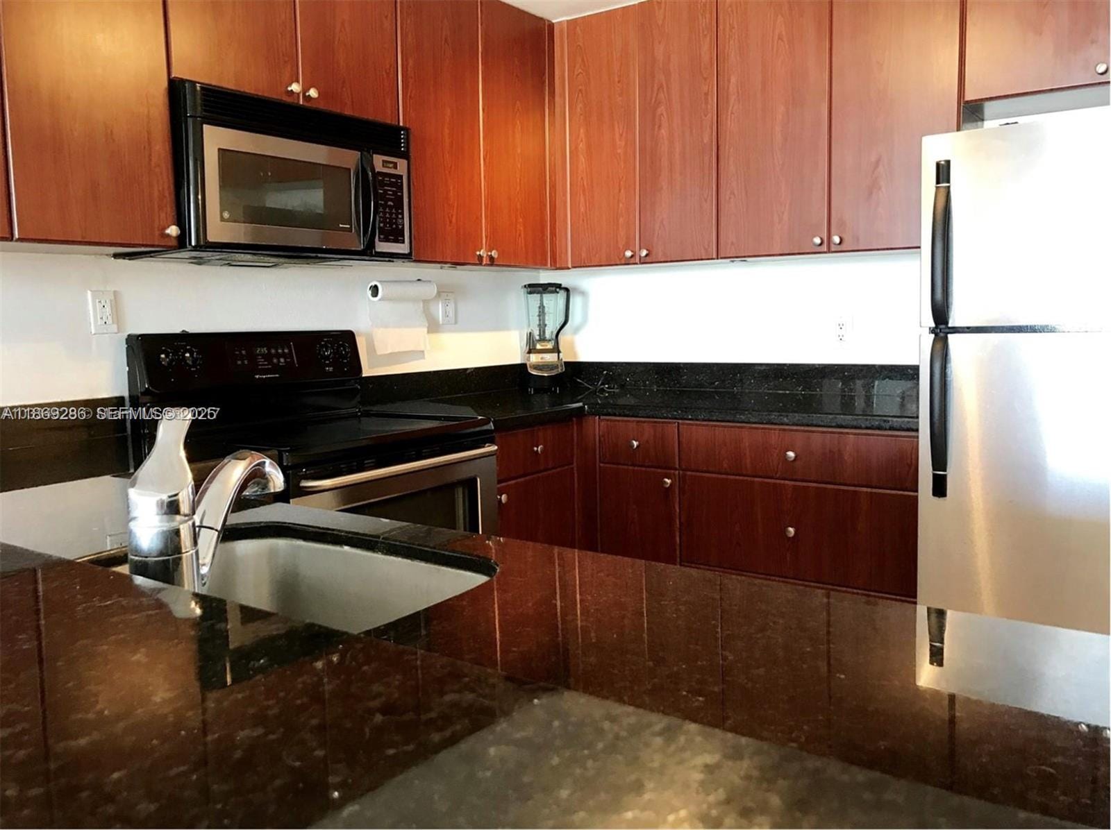 6900 Bay Drive 7F, Miami Beach, FL 33141 photo 3