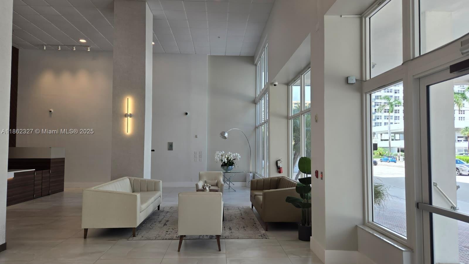 3000 S Ocean Drive 108, Hollywood, FL 33019 photo 16