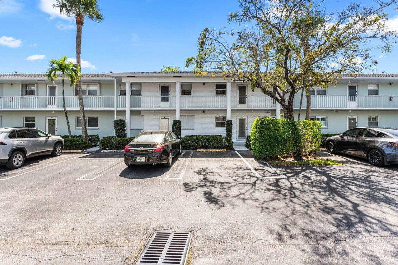 2660 SW 22nd Avenue 1210, Delray Beach, FL 33445 photo 2