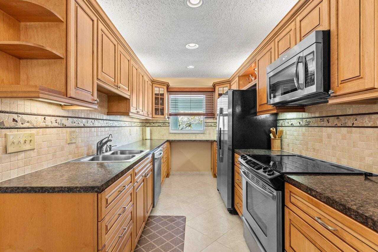 2660 SW 22nd Avenue 1210, Delray Beach, FL 33445 photo 4