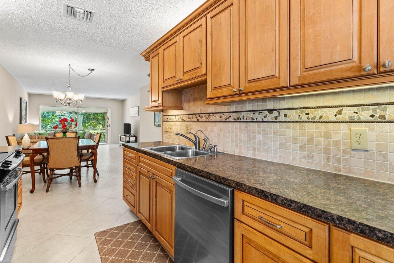 2660 SW 22nd Avenue 1210, Delray Beach, FL 33445 photo 6