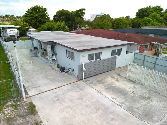 7046 SW 22nd Street, sold in Coral Terr, Miami, FL