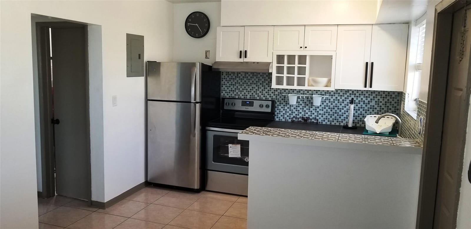 615 NE 7th Street, Hallandale Beach, FL 33009 photo 22