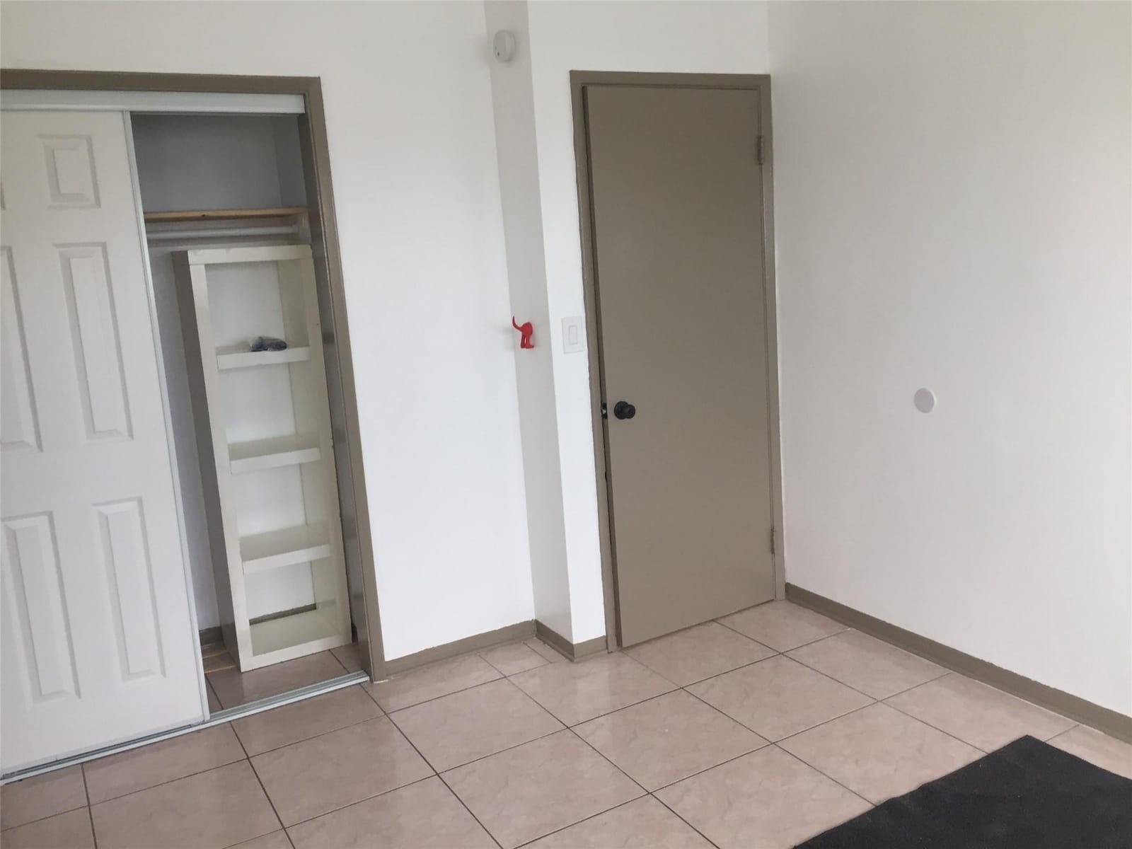 615 NE 7th Street, Hallandale Beach, FL 33009 photo 25