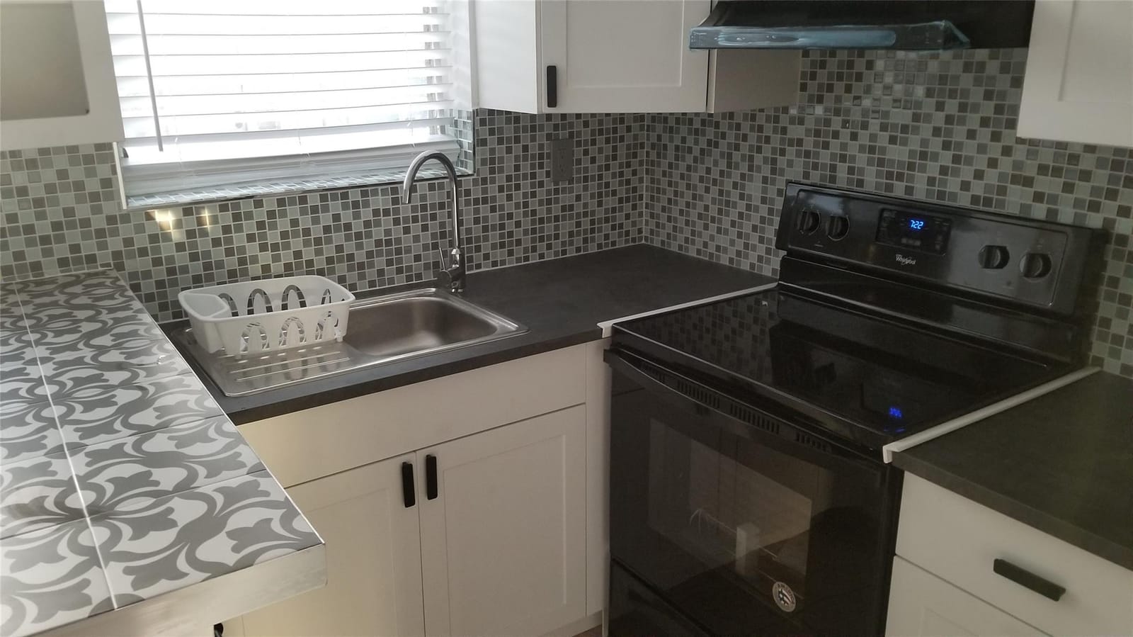 615 NE 7th Street, Hallandale Beach, FL 33009 photo 29