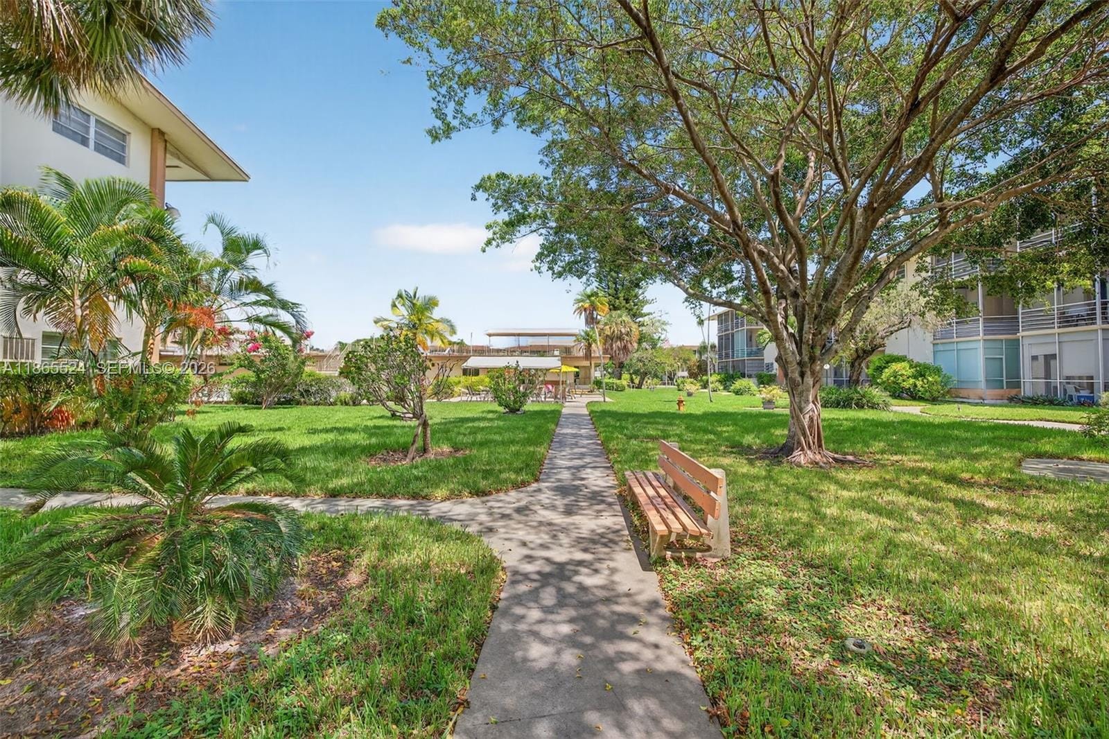 16901 NE 13th Avenue 210, Miami, FL 33162 photo 24
