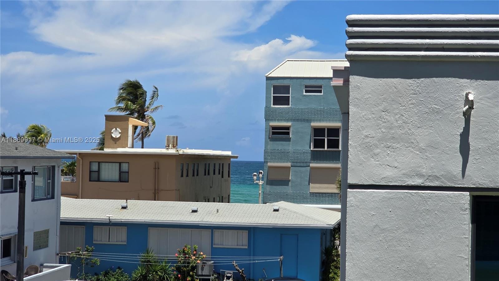 3215 N Ocean Drive 302 — photo 8