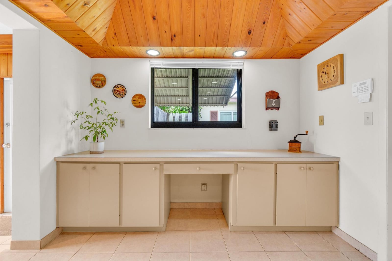 1774 NW 39th Place, Oakland Park, FL 33309 photo 19
