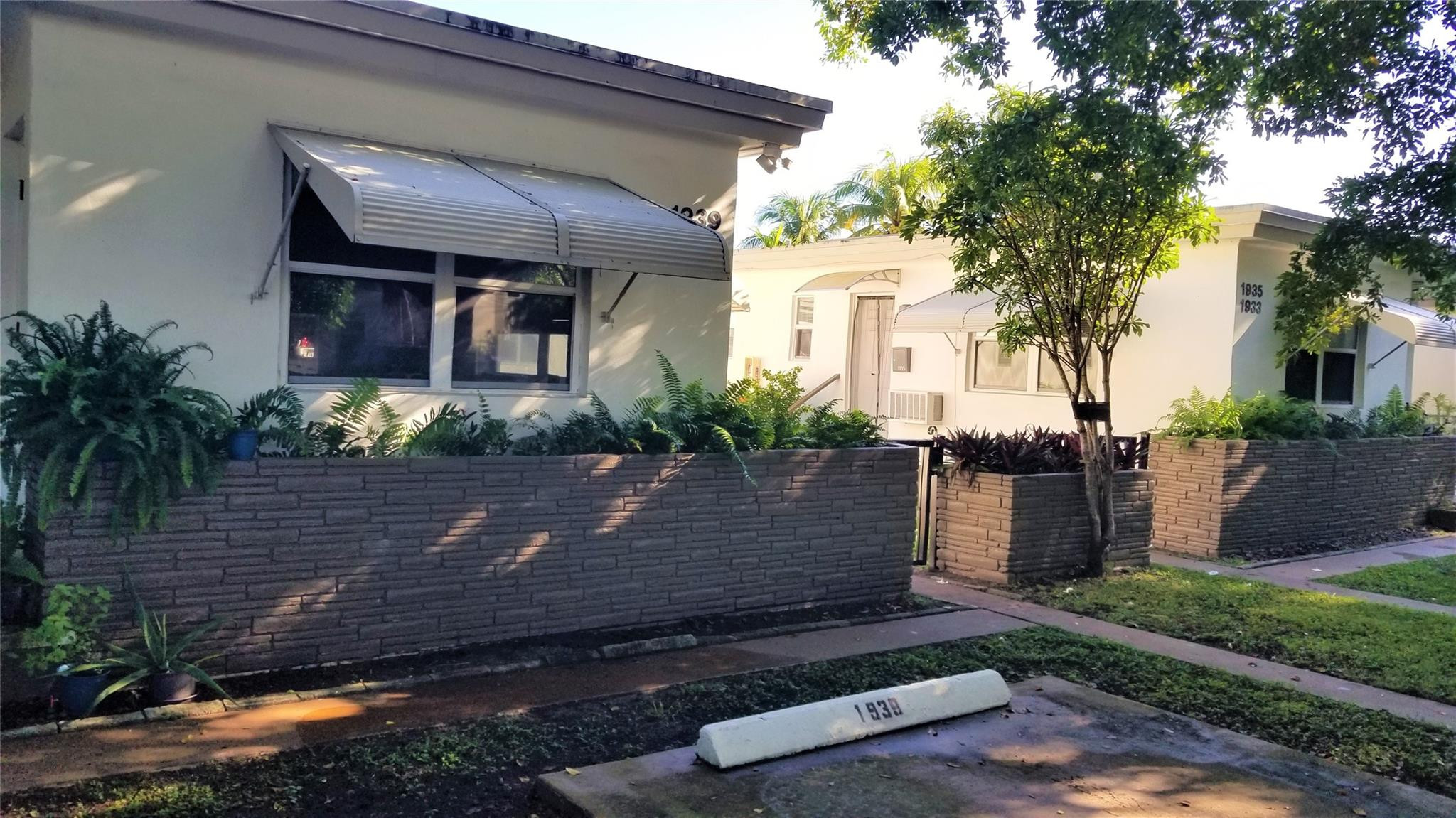 1933 Dewey Street, Hollywood, FL 33020, Hollywood