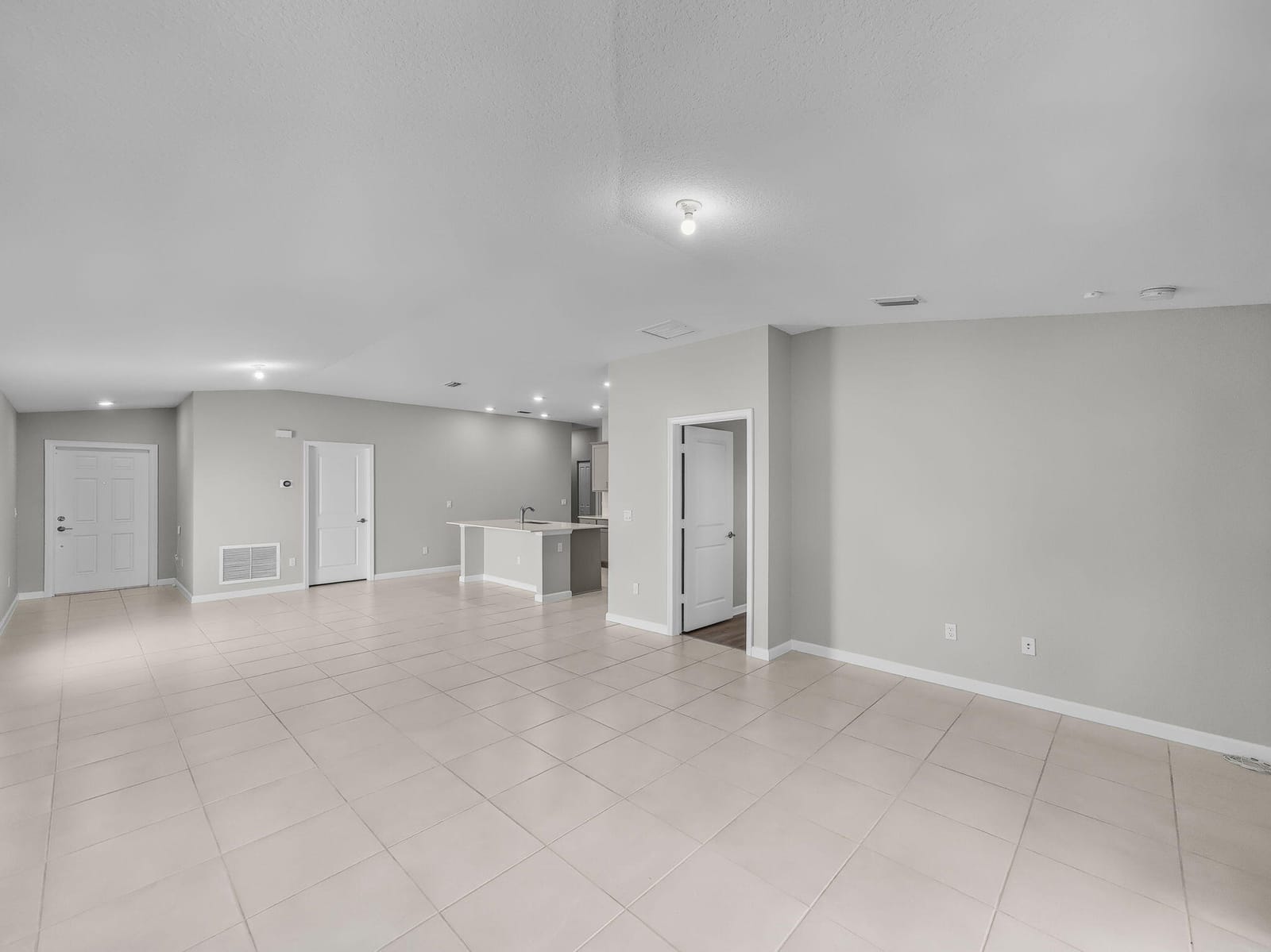 4219 Abernathy Way, Fort Pierce, FL 34947 photo 13