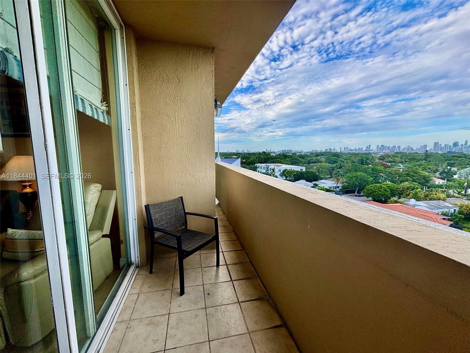 2425 SW 27th Avenue 701, Miami, FL 33145 photo 11