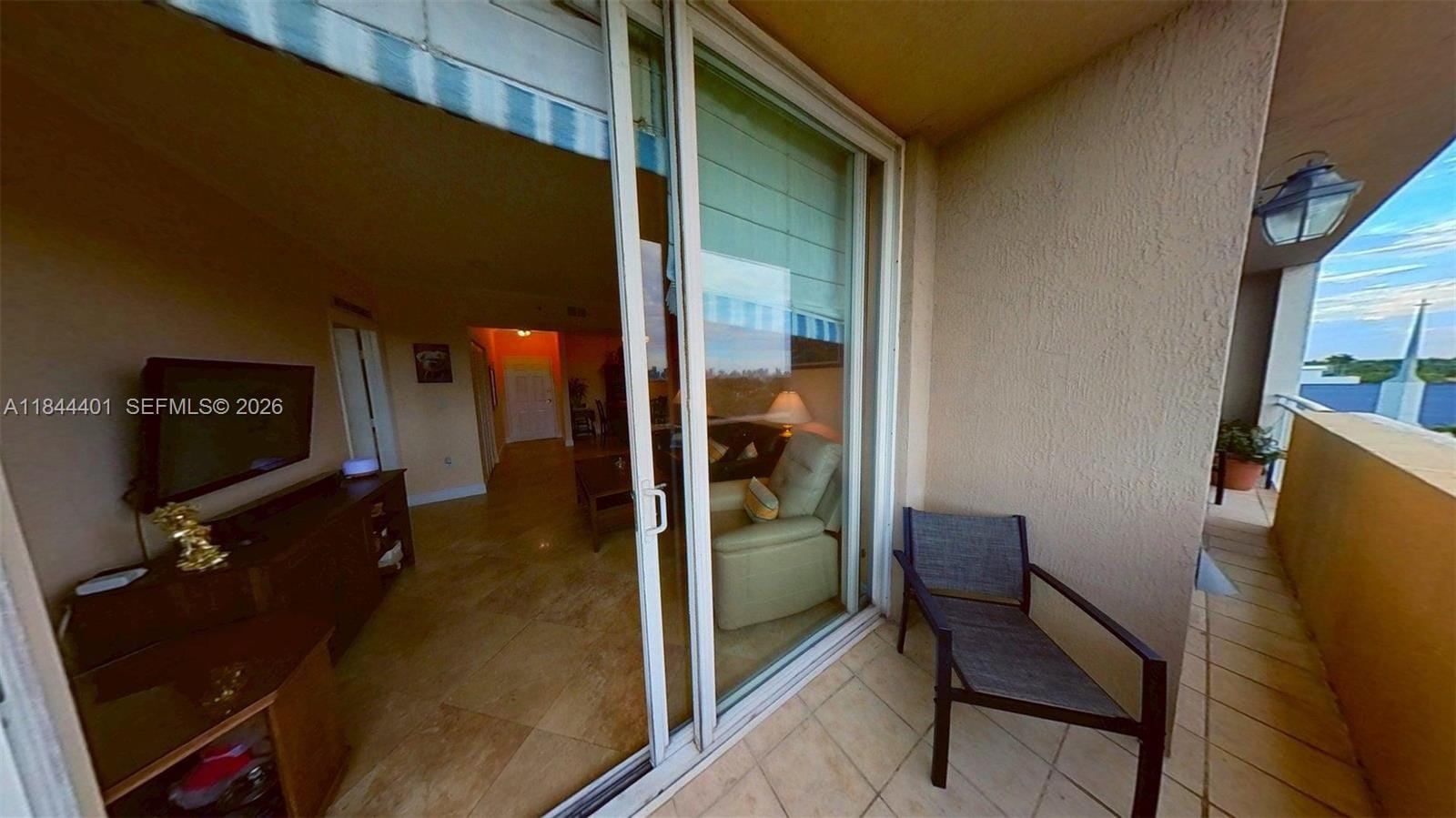 2425 SW 27th Avenue 701, Miami, FL 33145 photo 12