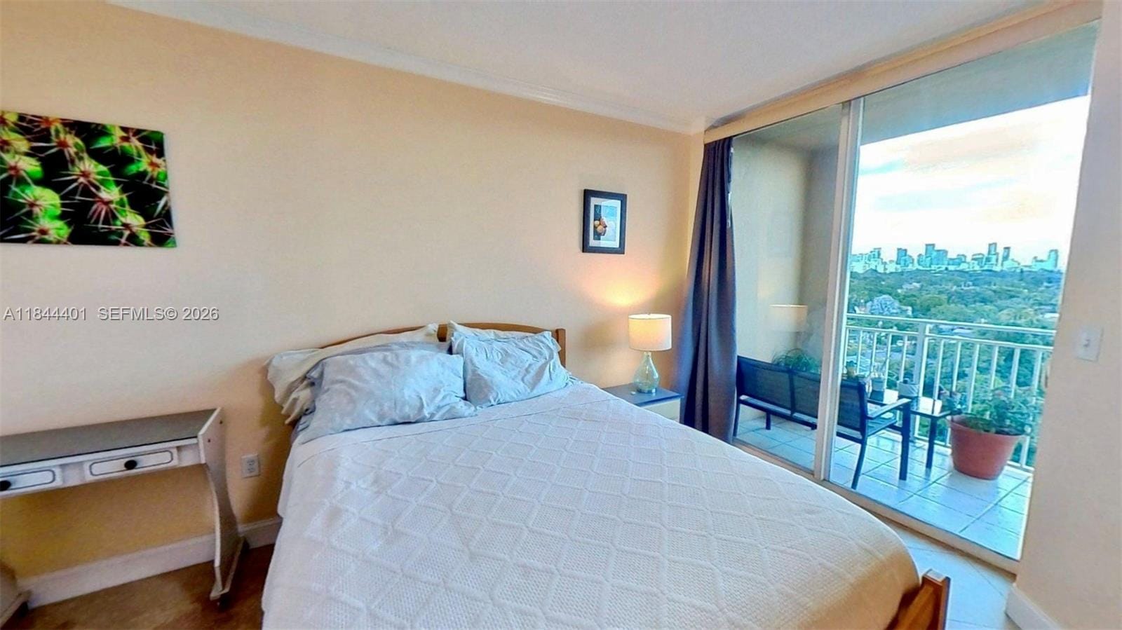 2425 SW 27th Avenue 701, Miami, FL 33145 photo 3