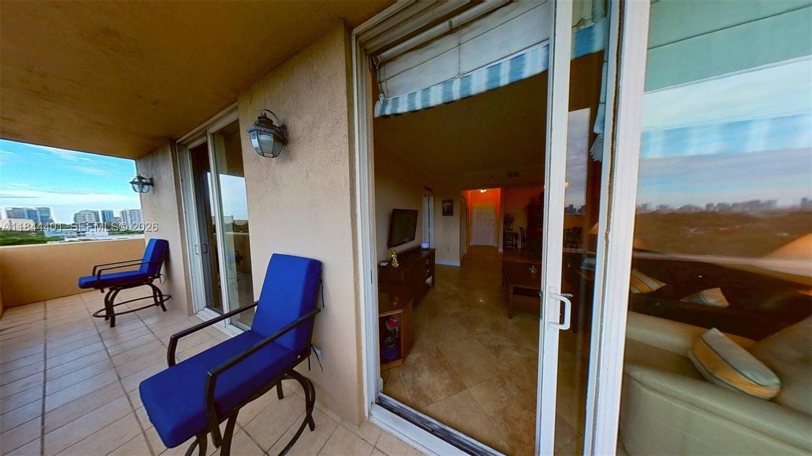 2425 SW 27th Avenue 701, Miami, FL 33145 photo 6