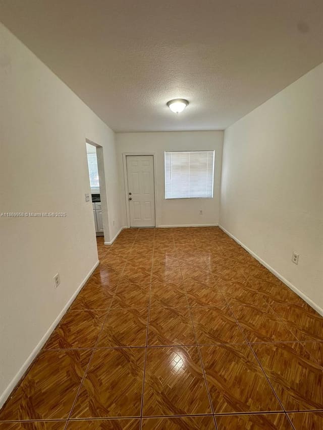 407 NW 84th Street 407, Miami, FL 33150