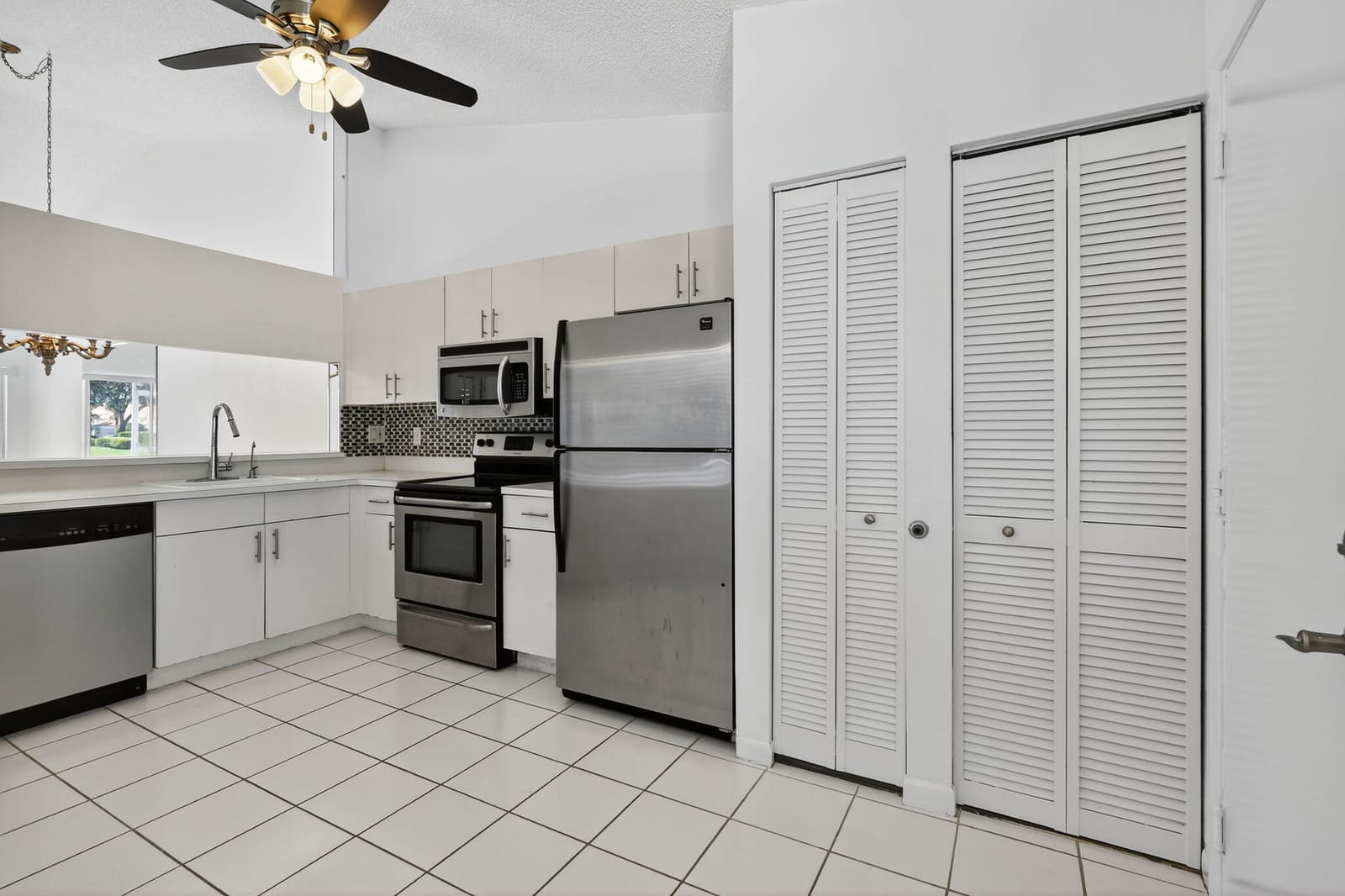 15180 W Tranquility Lake Drive, Delray Beach, FL 33446 photo 4