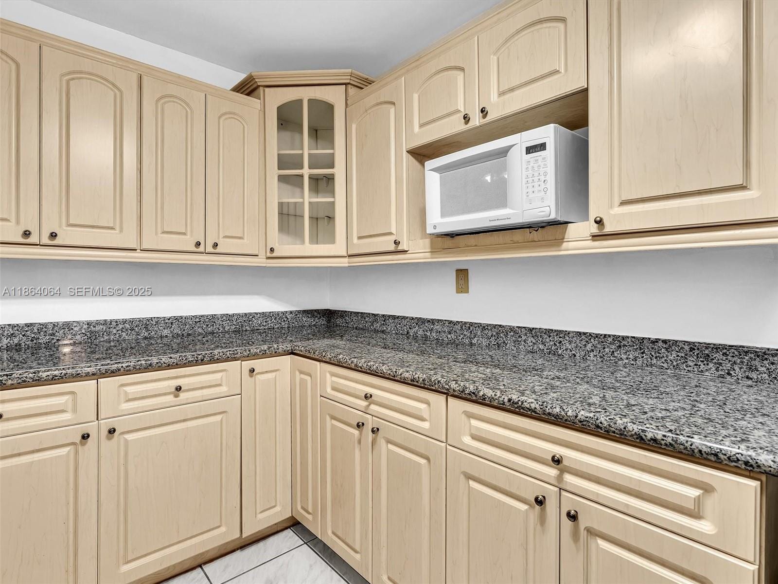 3140 S Ocean Drive 1902, Hallandale Beach, FL 33009 photo 12